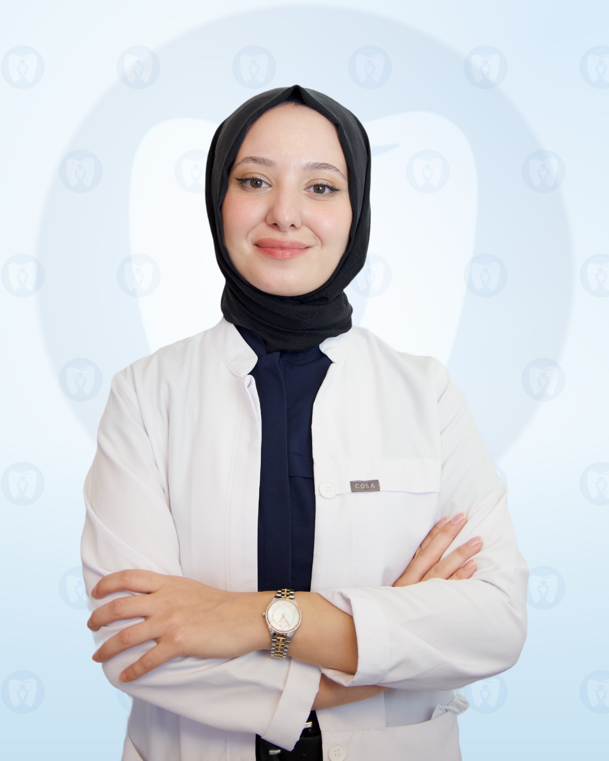 Uzm. Dt. Merve Akbudak, İstanbul'da periodontoloji uzmanı (diş eti tedavisi), İkon Diş